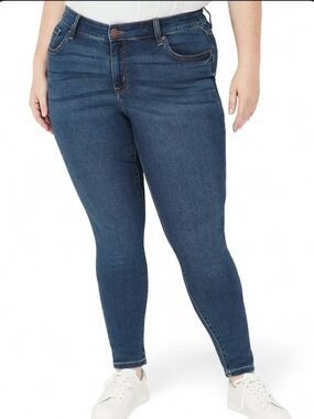 Lane Bryant Mid Rise Skinny Jeans Size 18 Signature Fit Magic Waistband Dark